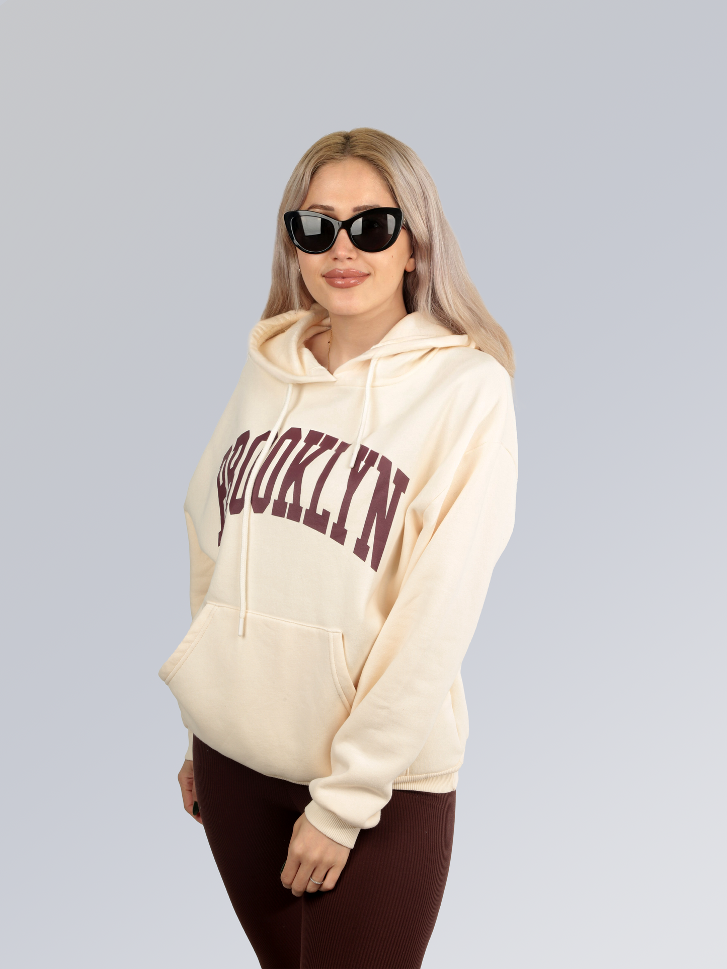 Metropol Stili Kapüşonlu Sweatshirt