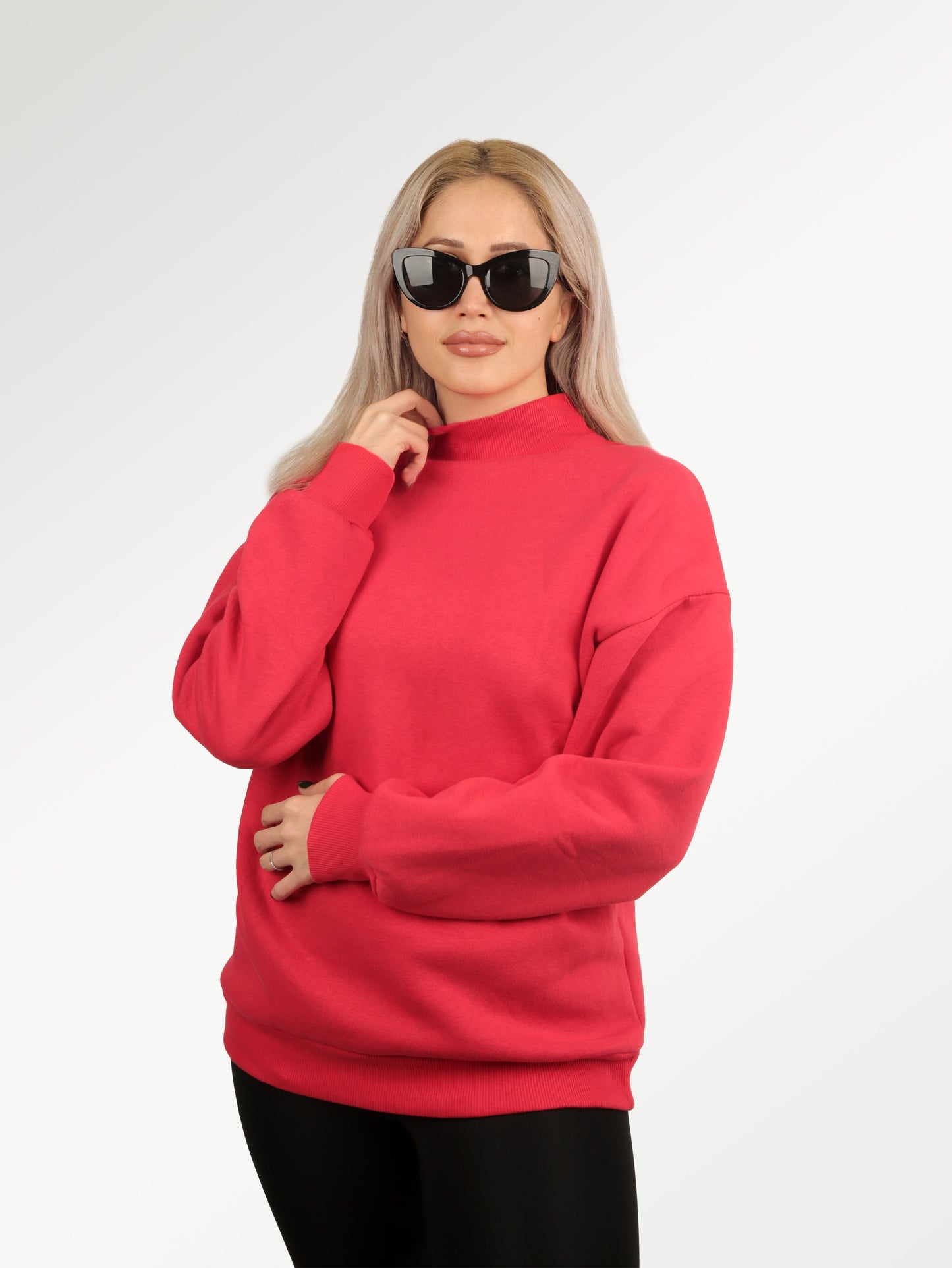 Düz Boğazlı Sweatshirt